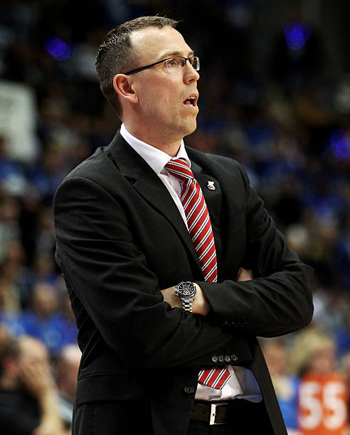 或者是在为 或者是在为