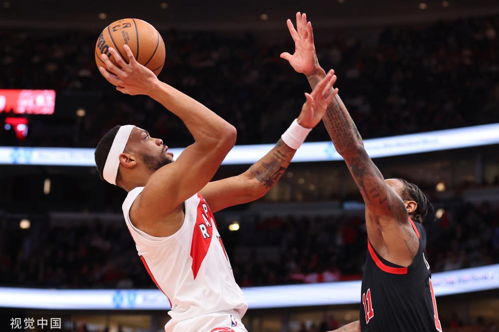 紧张局势下 紧张局势下