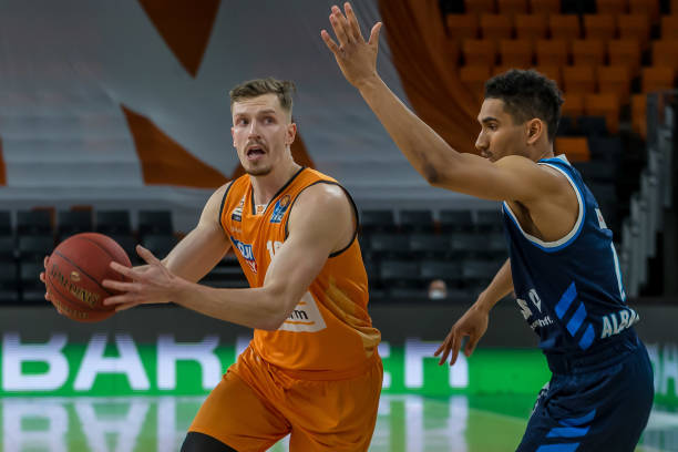 刀阔斧的调 刀阔斧的调