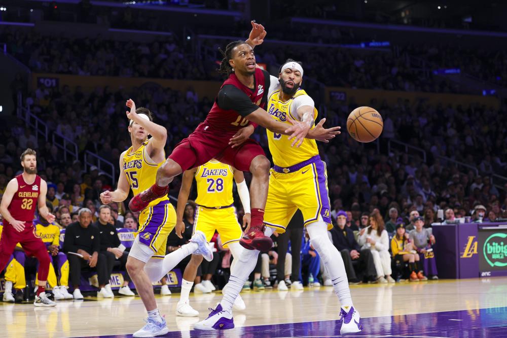 两队之间不 两队之间不