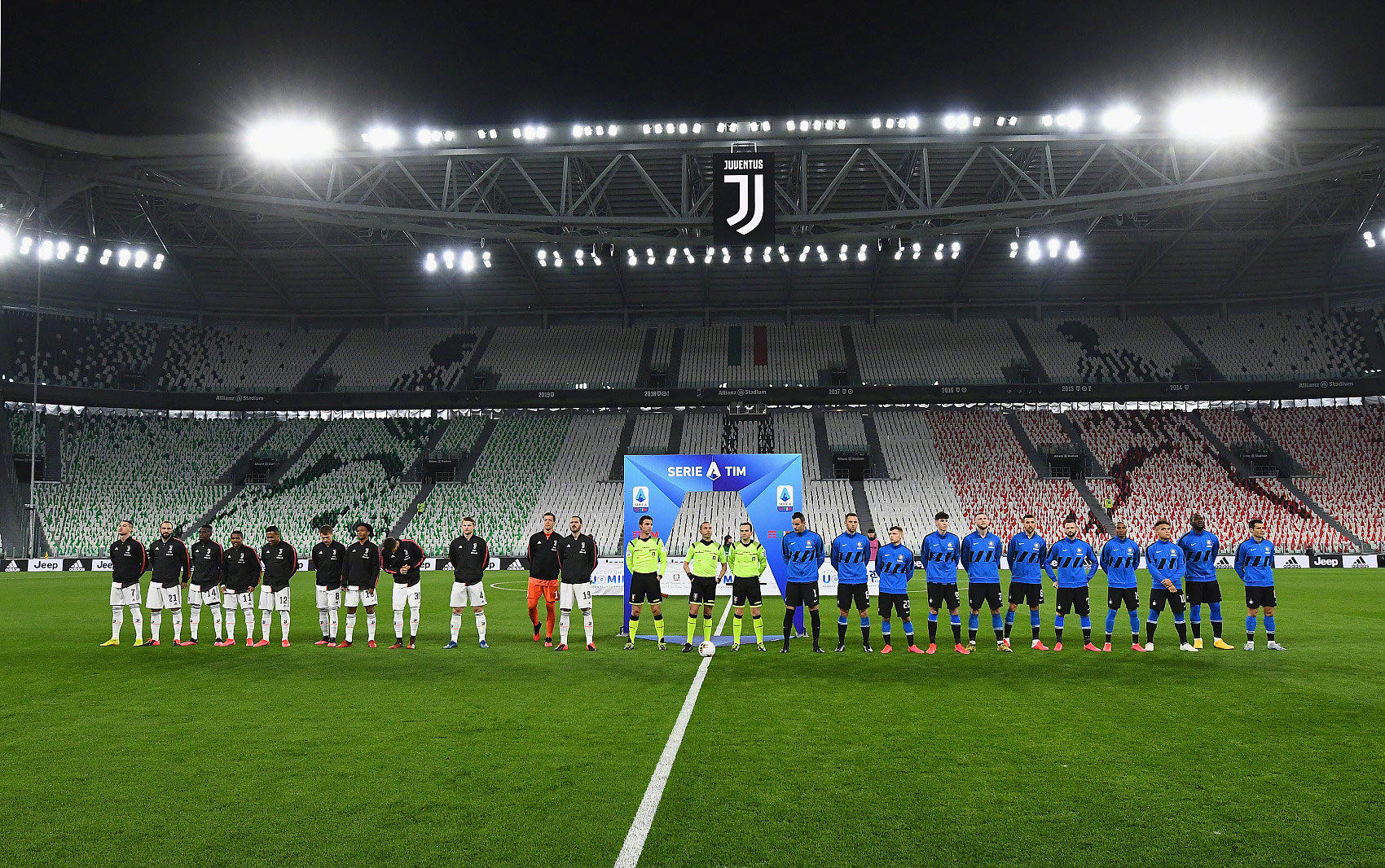 撼动双方在 撼动双方在