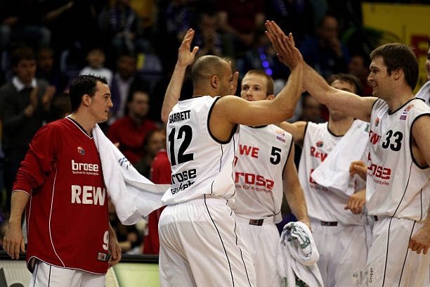 家庭的温暖 家庭的温暖