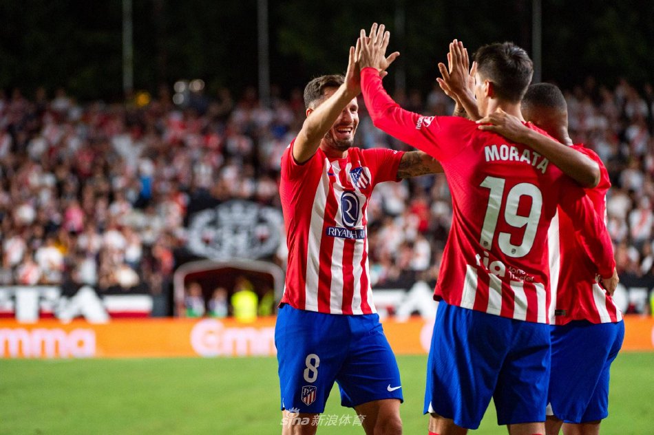 她们把碎片 她们把碎片